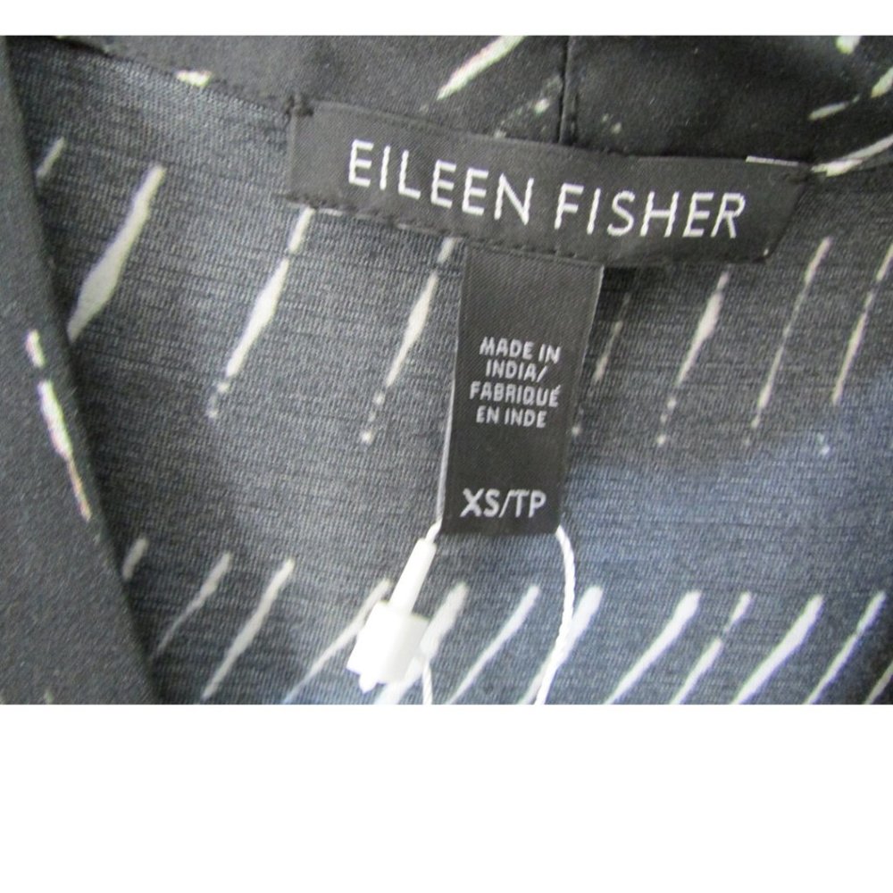 NWT Eileen Fisher Black and White Pullover Blouse - Picture 3 of 5